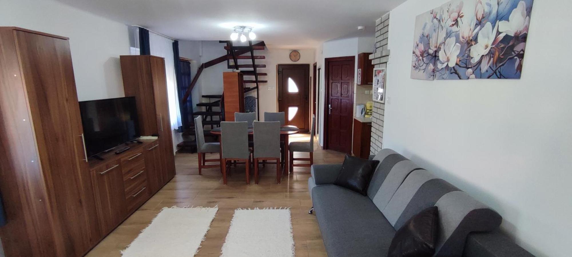 Bazsi Apartman Hajduszoboszlo Exterior photo